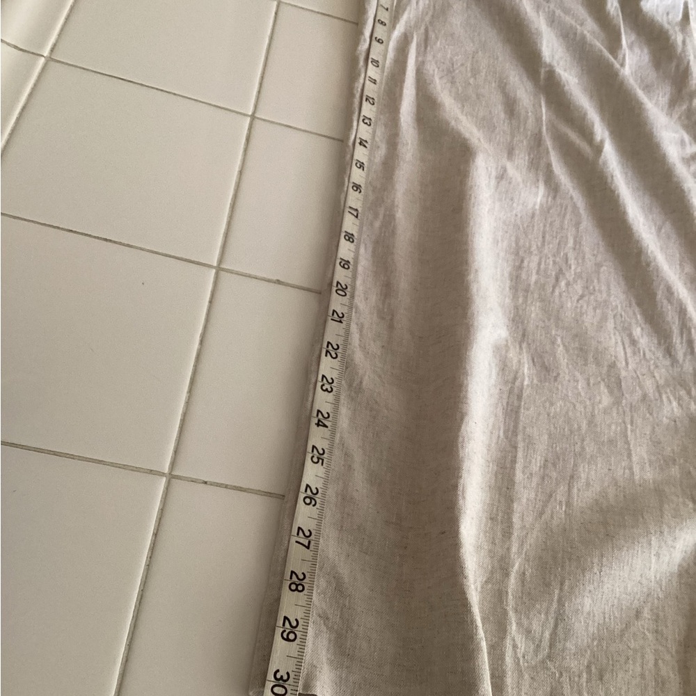 Banana Republic Linen-Blend Wide-Leg Pleated Pants - Picture 10 of 14
